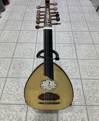 Handcrafted Salmeen Oud Oval Pattern