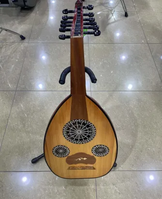 Egyptian Oud – Natural Cedar Elegance