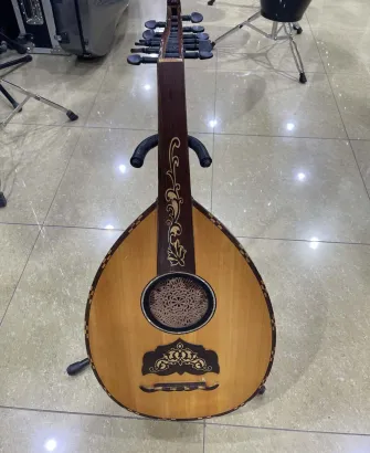 Egyptian Oud – Natural Wood Finish