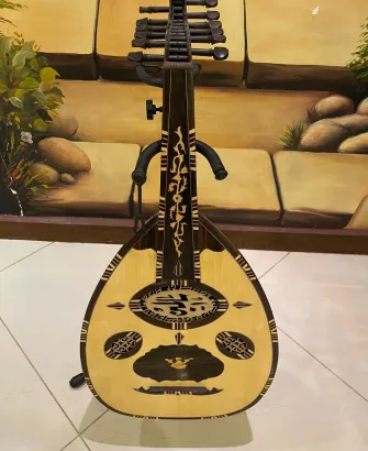 Handcrafted Salmeen Oud – Golden Harmony