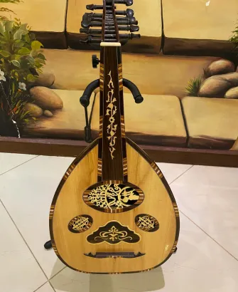 Handcrafted Salmeen Oud