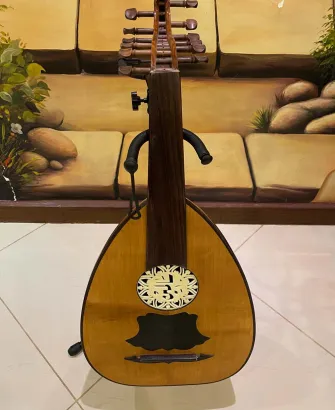 Handcrafted Salmeen