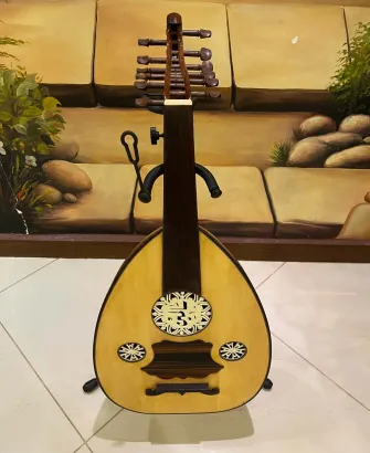 Handcrafted Salmeen Oud – Classic Harmony