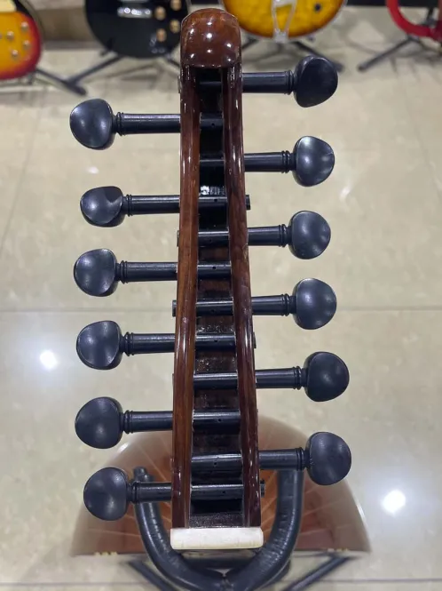 Handcrafted Salmeen Oud