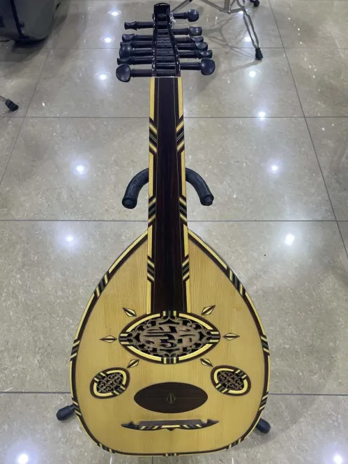 Handcrafted Salmeen Oud