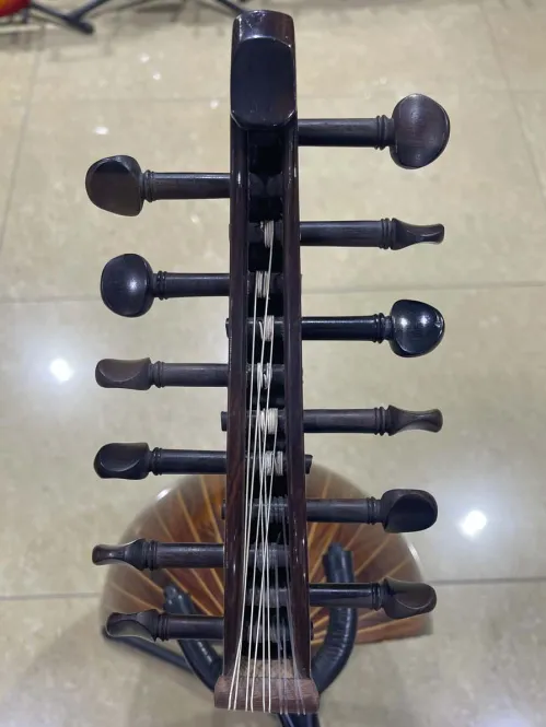 Handcrafted Salmeen Oud