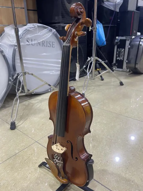 Genova Violin Full Size 4/4 – Natural Finish