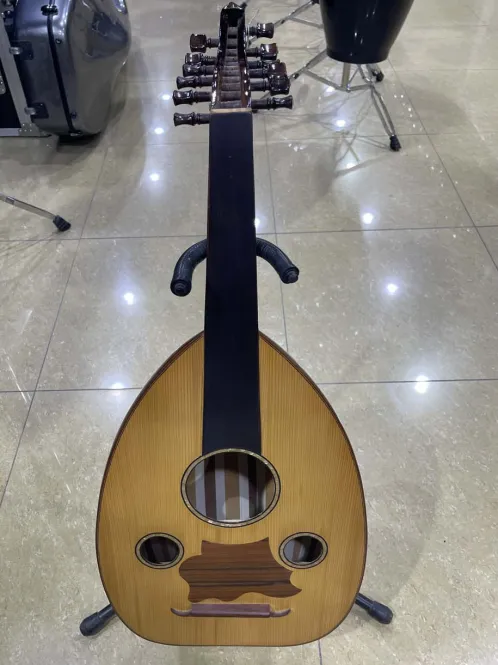 Egyptian Oud – Traditional Handcrafted Design