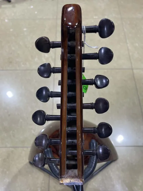 Egyptian Oud natural wooden finish