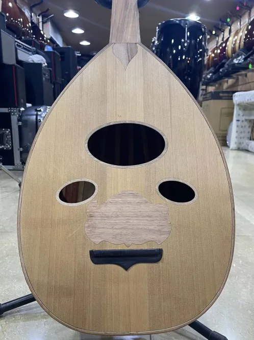 Egyptian Oud – Natural Elegance