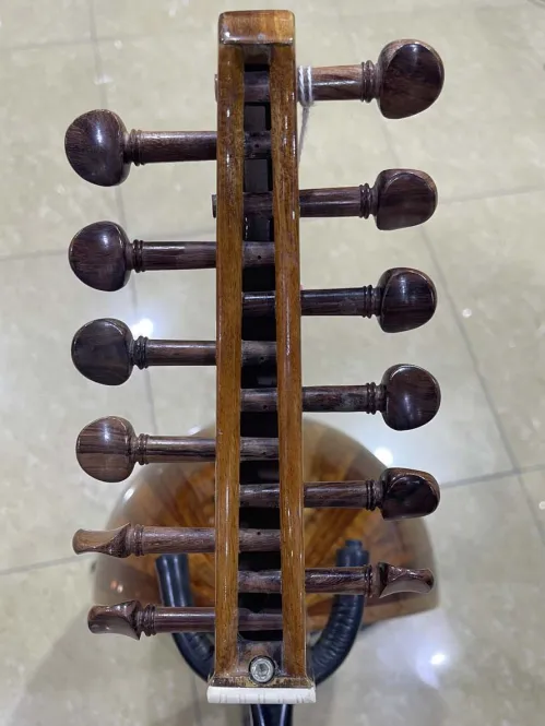 Egyptian Oud – Natural Elegance