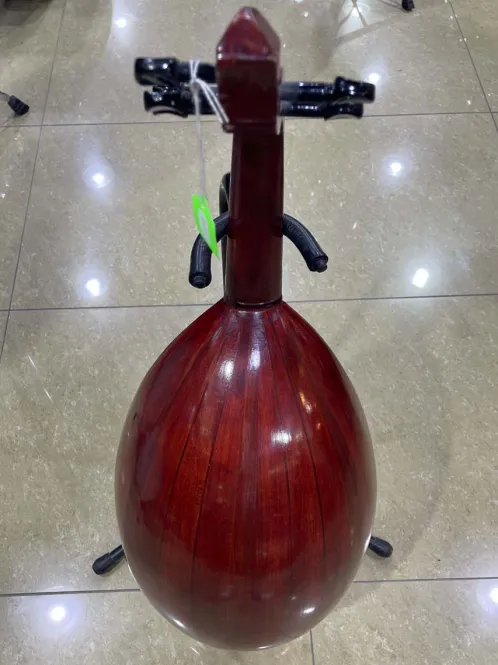 Egyptian Oud – Natural Cedar Elegance