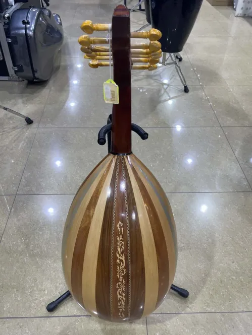 Egyptian Oud – Natural Elegance