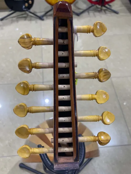 Egyptian Oud – Natural Elegance