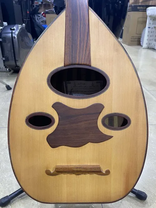 Egyptian Oud – Natural Wood Finish