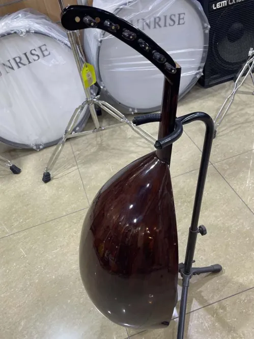 Egyptian Oud – Natural Wood Finish