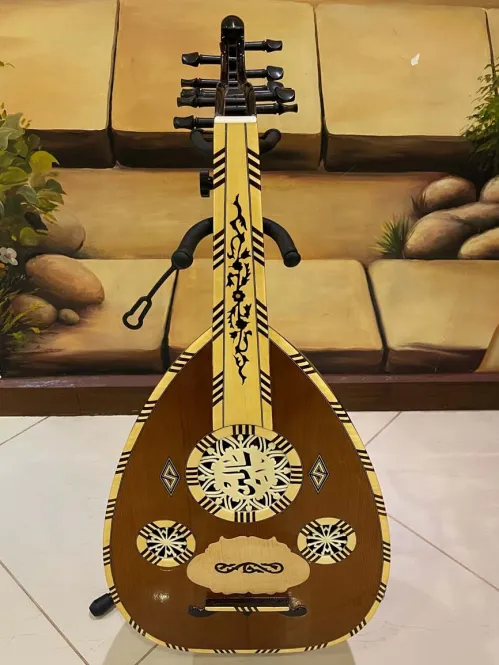 Handcrafted Salmeen Oud – Classic Harmony Edition