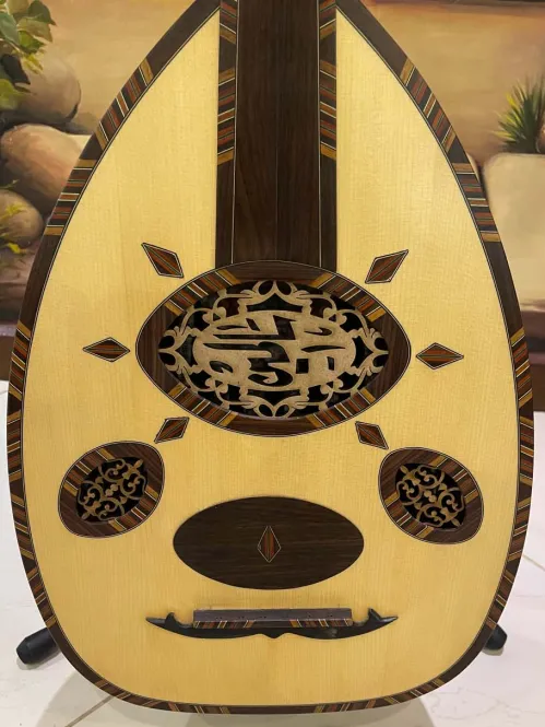 Handcrafted Salmeen Oud – Desert Elegance Edition