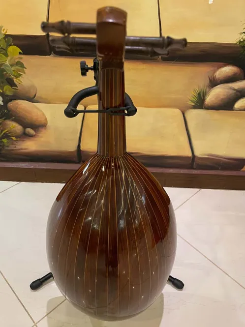 Handcrafted Salmeen Oud – Birds of Harmony Design