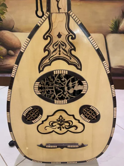 Handcrafted Salmeen Oud