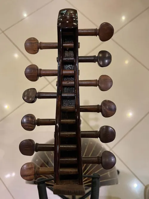 Handcrafted Salmeen Oud