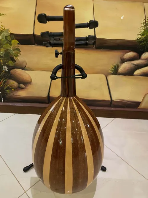 Handcrafted Salmeen Oud