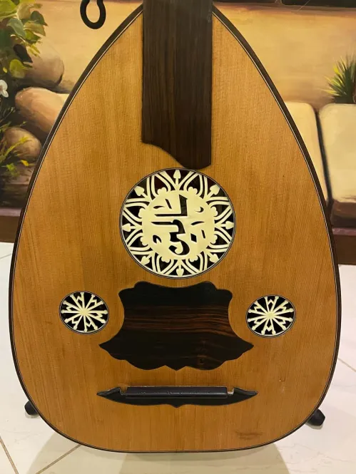 Handcrafted Salmeen Oud