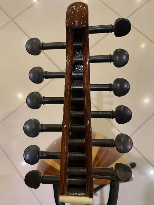 Handcrafted Salmeen Oud