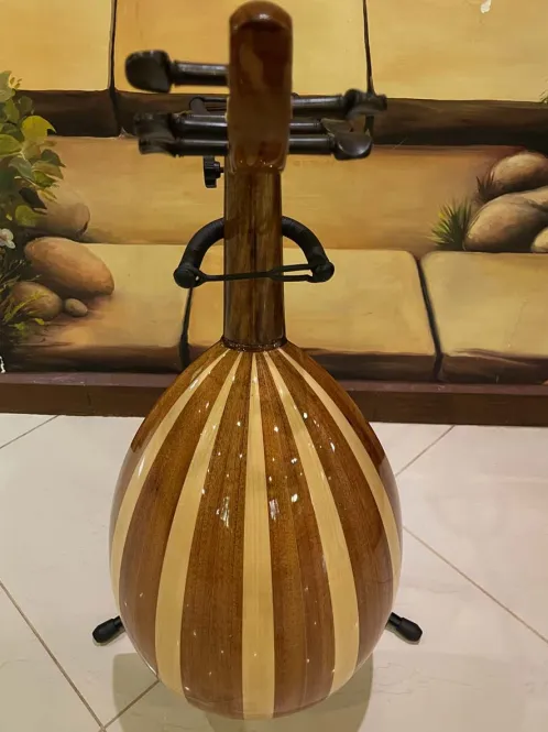 Handcrafted Salmeen Oud