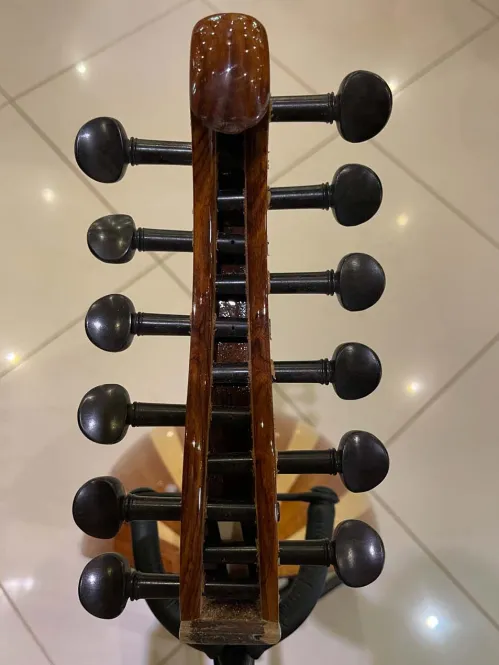 Handcrafted Salmeen Oud