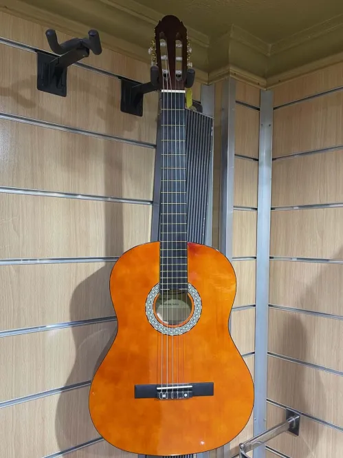 XP 4/4 Classical Guitar front